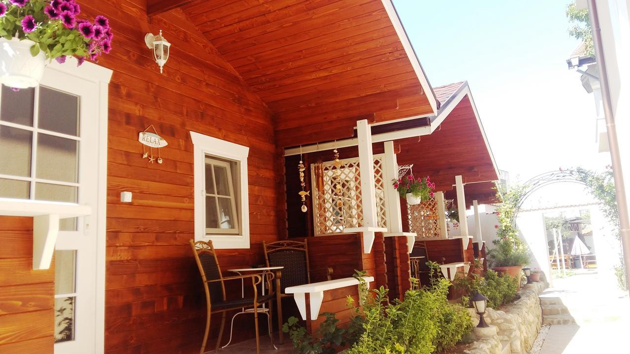 Guest House Yanina Varna Exteriör bild